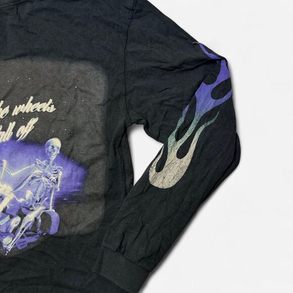Urban Outfitters Flames Skeleton Motorcycle Graphic Long Sleeve Shirt Size S - Picture 3 of 5
